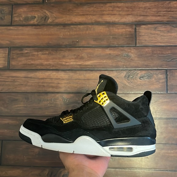 royalty retro 4s